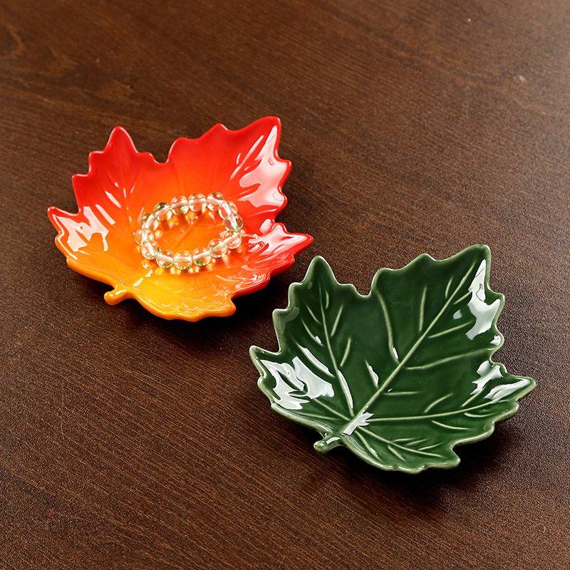 Ceramic JewelryDish Maple Leaf - Fiddle Leaf Fig recension och pris